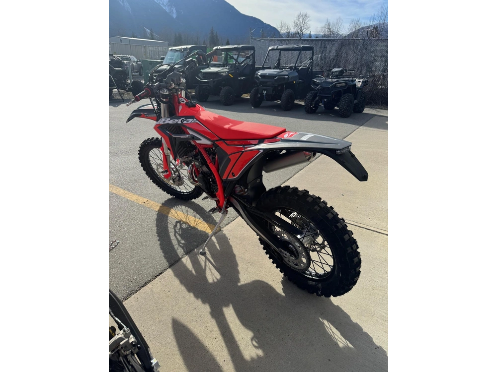 2026 Other Xtrainer 300 alt