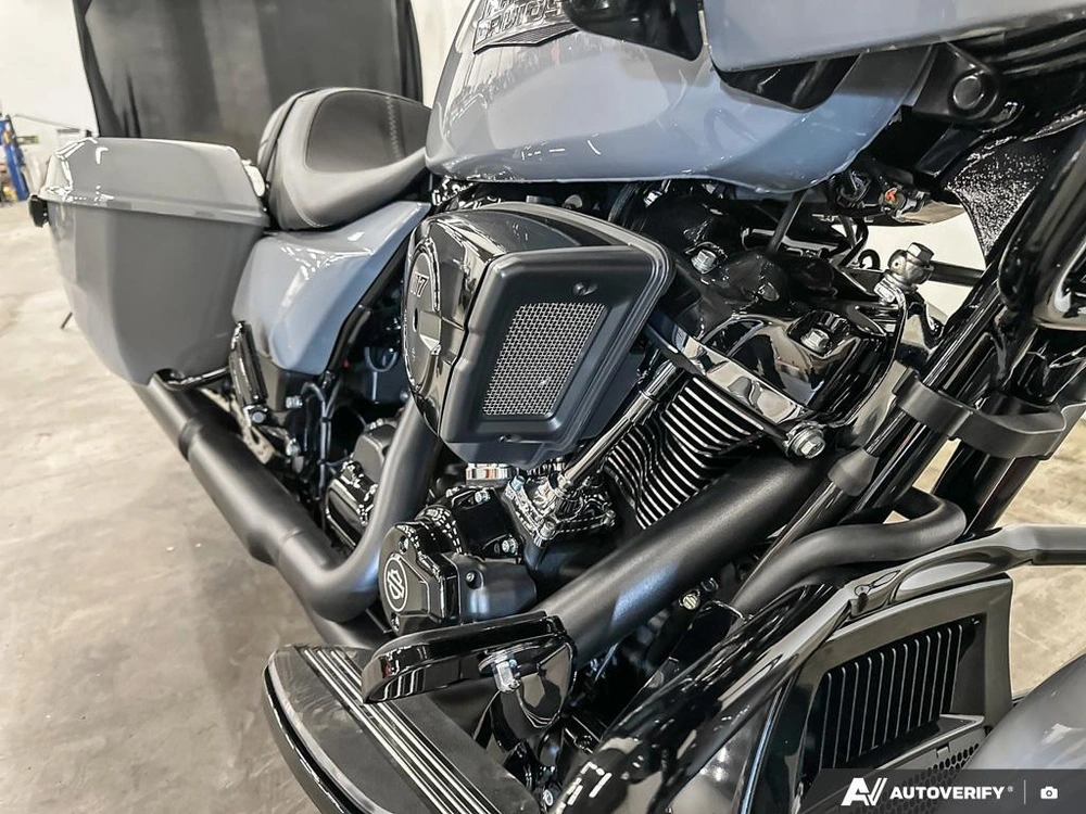 2026 Harley-davidson Road Glide alt