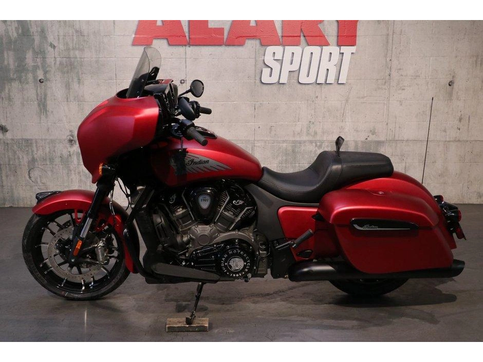 2026 Indian Motorcycle Indian Chieftain Powerplus Dark Horse alt