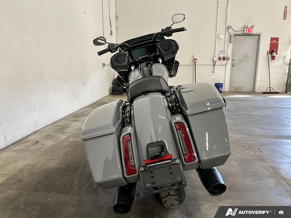 2026 Harley-davidson Road Glide alt