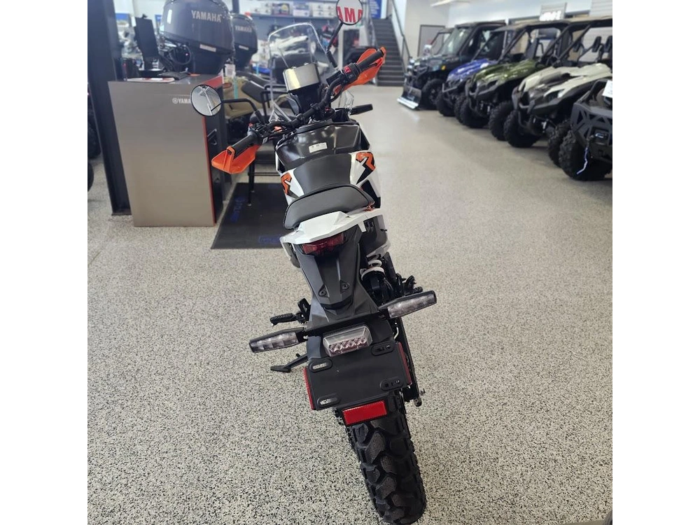 2025 Ktm Adventure 390 R alt