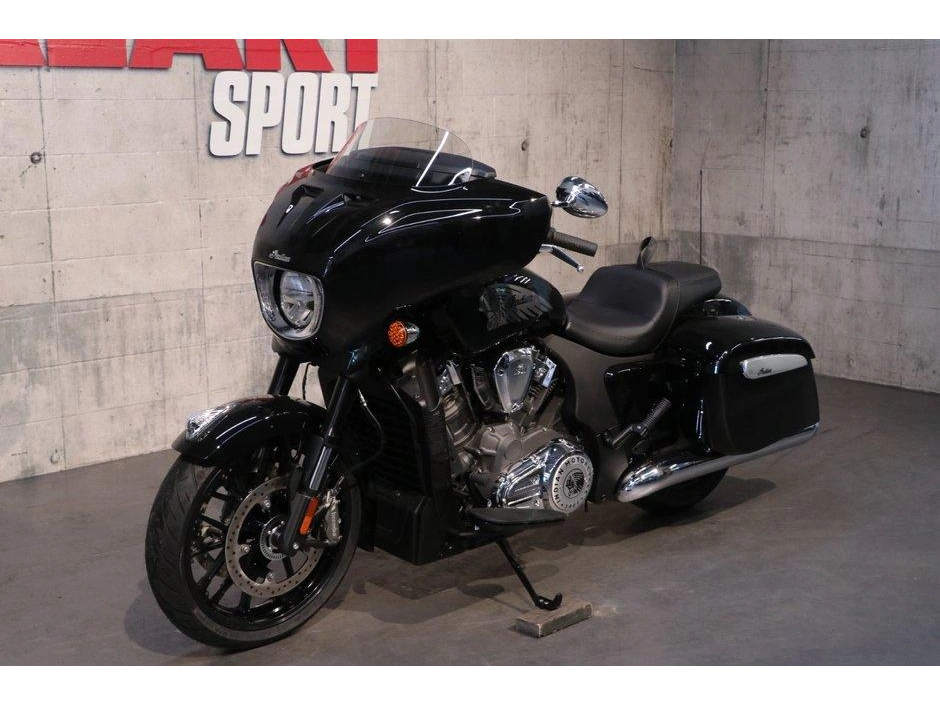 2025 Indian Motorcycle Indian Chieftain Powerplus alt