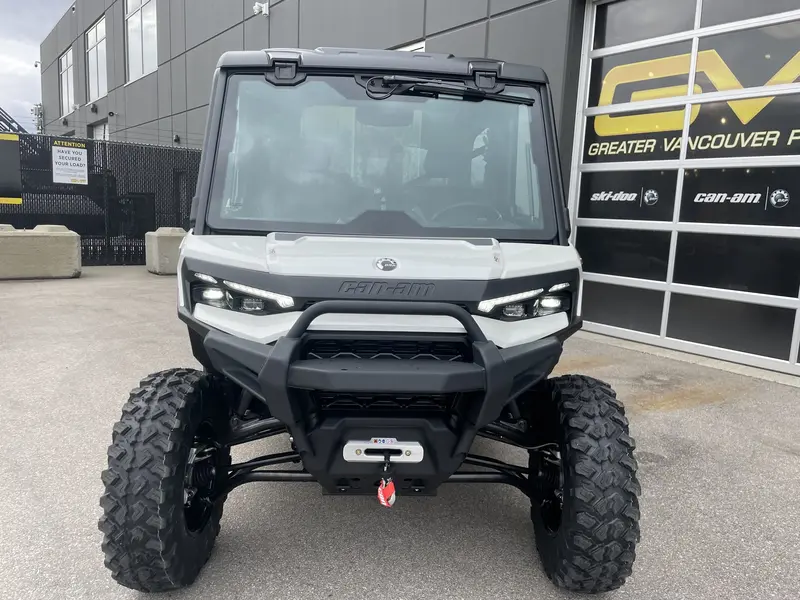 2026 Can-Am DEFENDER LIMITED CAB HD11 thumbnail 9