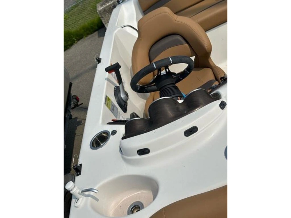 Legend Vibe D19 Cognac 2023 alt