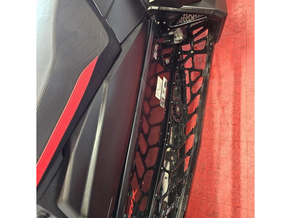 2024 Polaris Prostar S4 Voyageur 146 alt