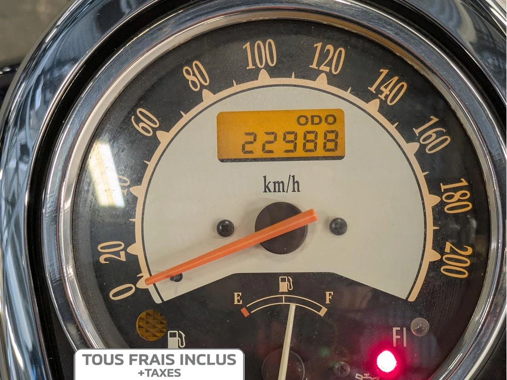 Kawasaki Vulcan 900 Classic 2013 alt