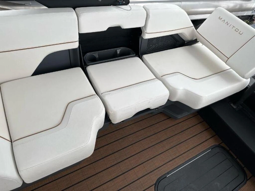 Manitou 24 Explore Navigator Stealthde 2025 alt