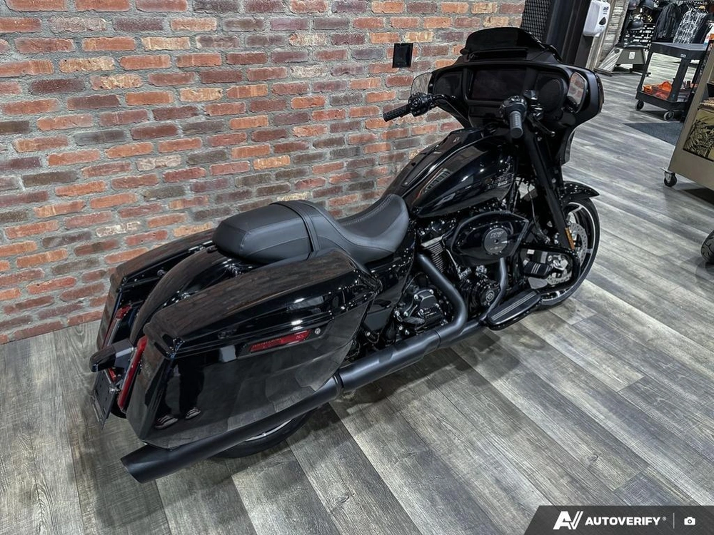 2026 Harley-davidson Street Glide alt