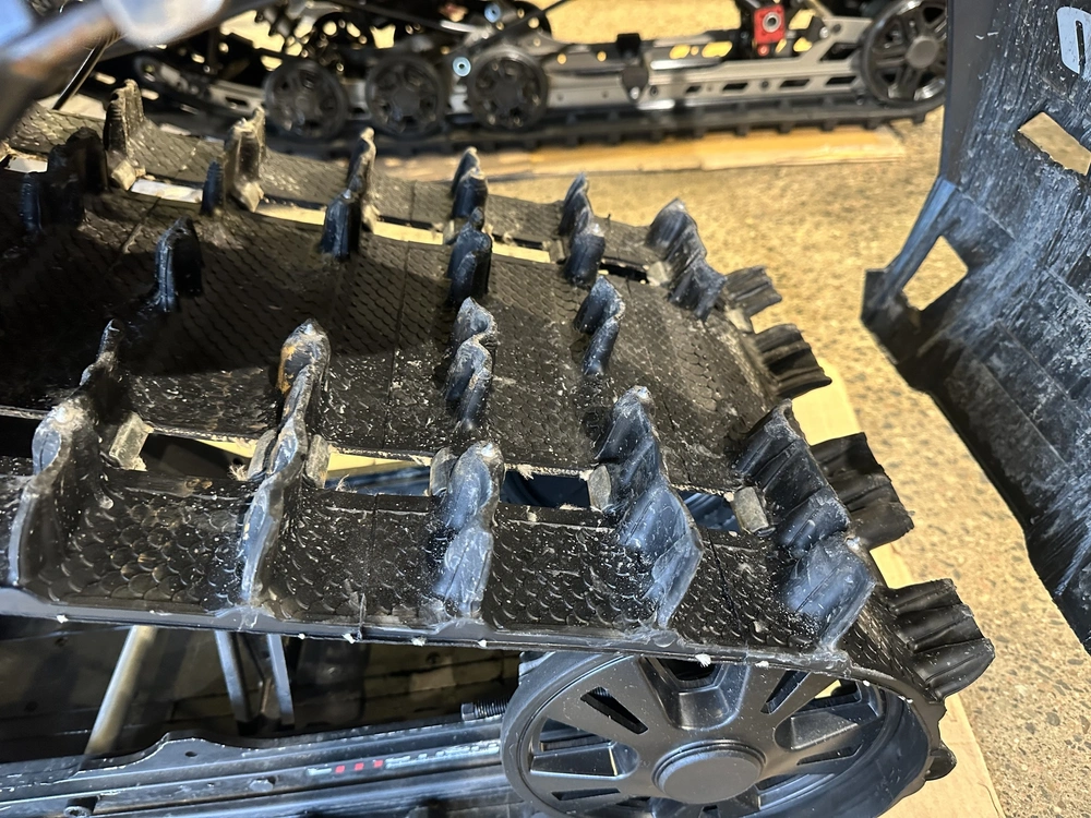 2019 Other Backcountry 850 alt