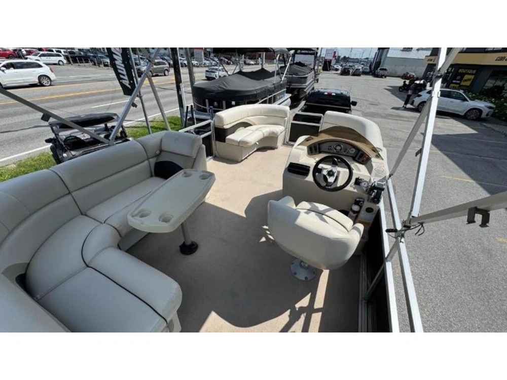 Cypress Cay Seabreeze 210 2012 alt