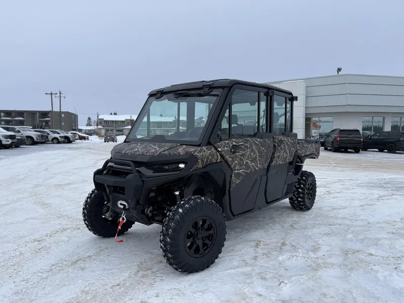 2026 Can-Am DEFENDER MAX XT CAB HD11 thumbnail 2