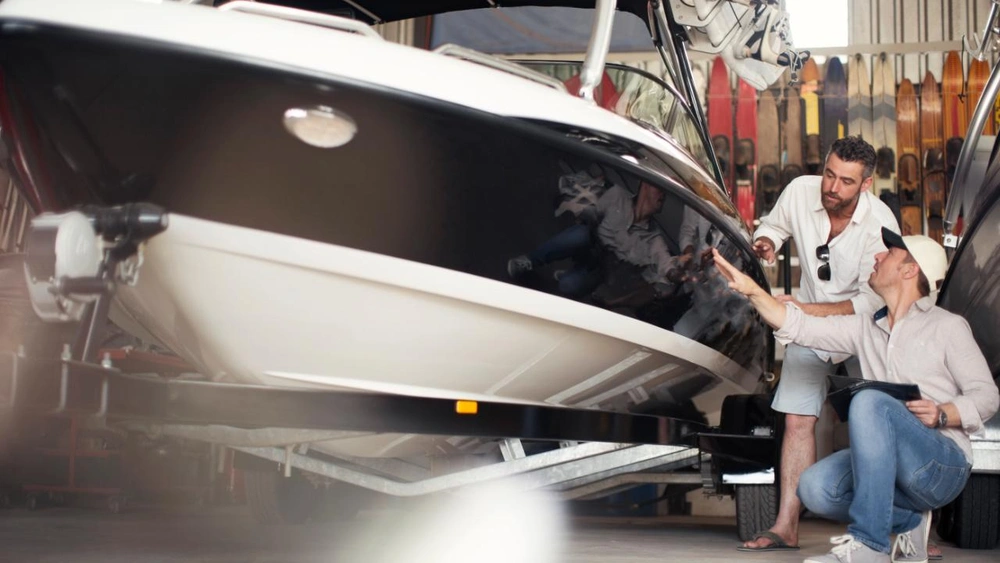 Comment choisir son bateau ? Types, prix et marques alt