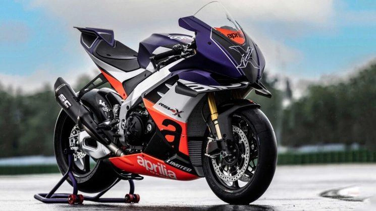 La gamme de motos Aprilia 2023 alt