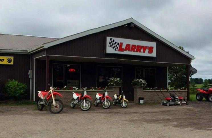 Larry's Small Engines: 40 Years of Quality and Service alt