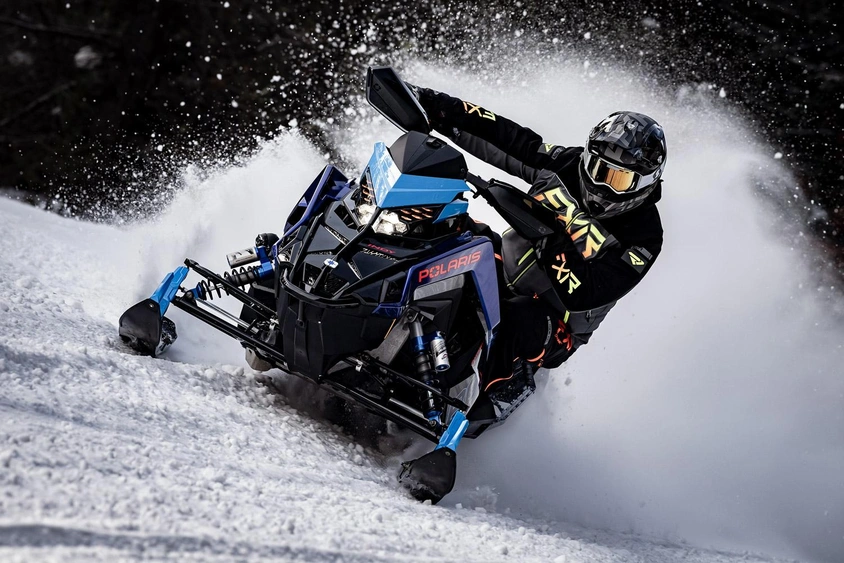 2 Stroke vs. 4 Stroke Snowmobile: Which Engine to Choose? alt