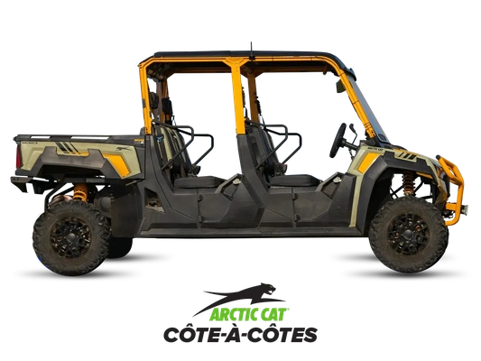 Côte-à-côte Arctic Cat alt
