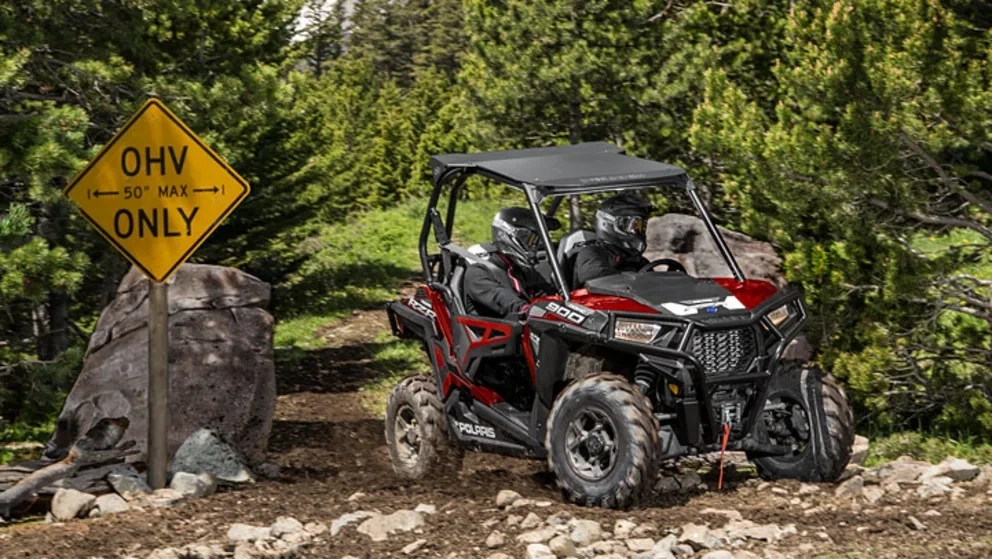 Polaris VTT et côte à côte : gamme 2017 | Motos Illimitées alt