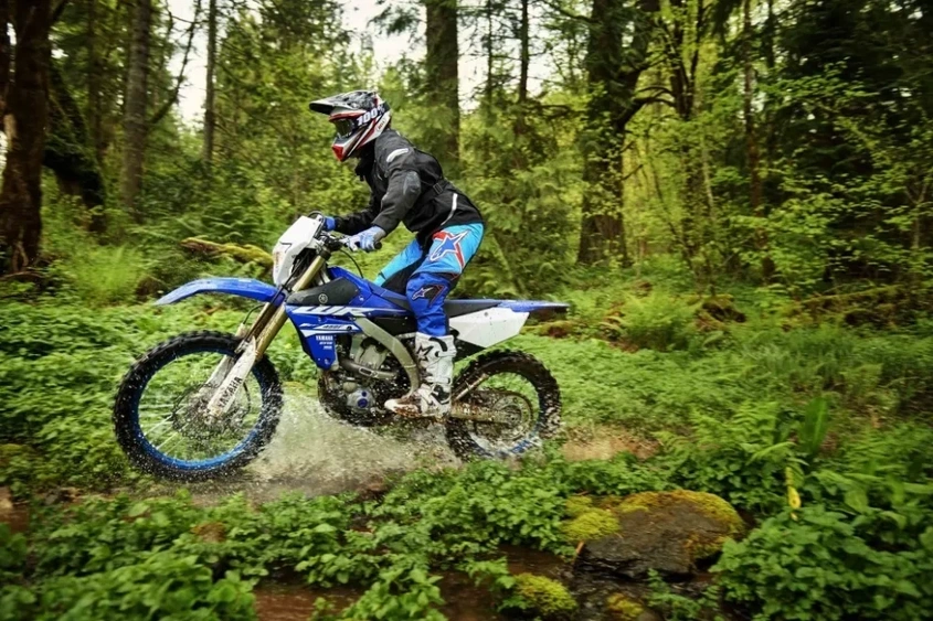 La bête d'enduro: Yamaha WR250F 2018 | Motos Illimitées alt
