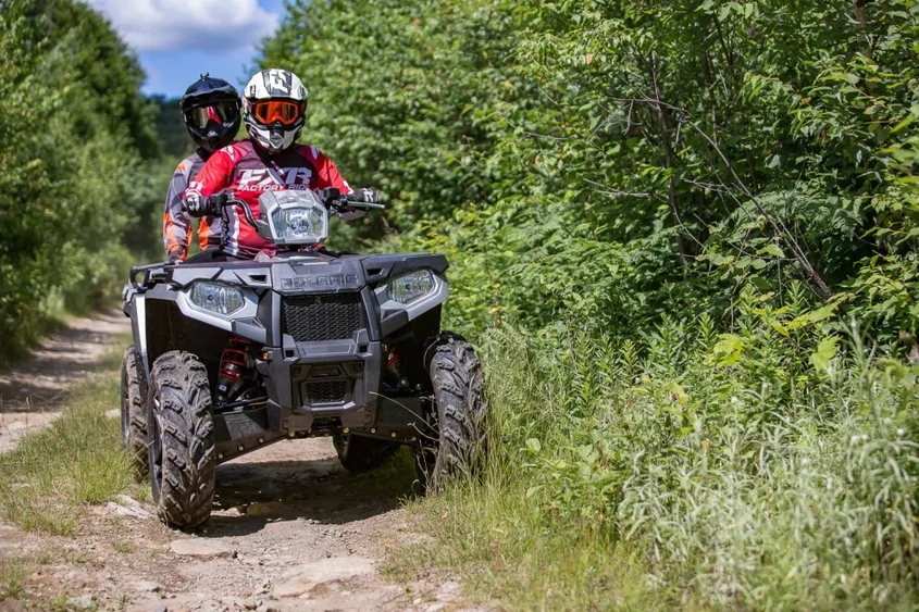 VTT Polaris : les plaisirs de la chasse | Motos Illimitées alt