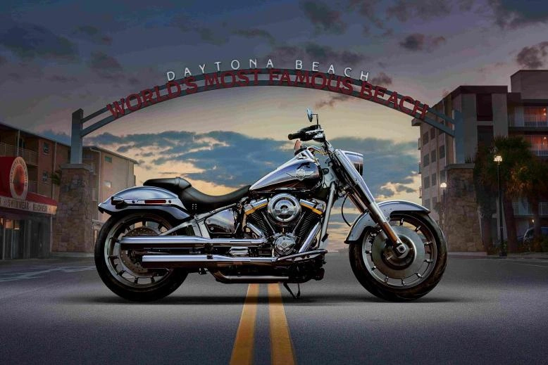 2025 Harley-Davidson® Fat Boy™ Gray Ghost: The Icons Collection Continues alt