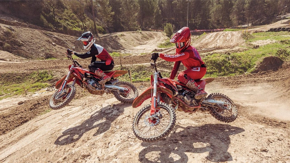 Different types of motorcycles alt