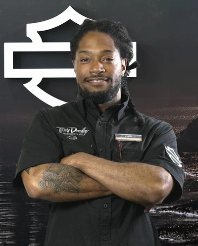 Justin Nichols alt