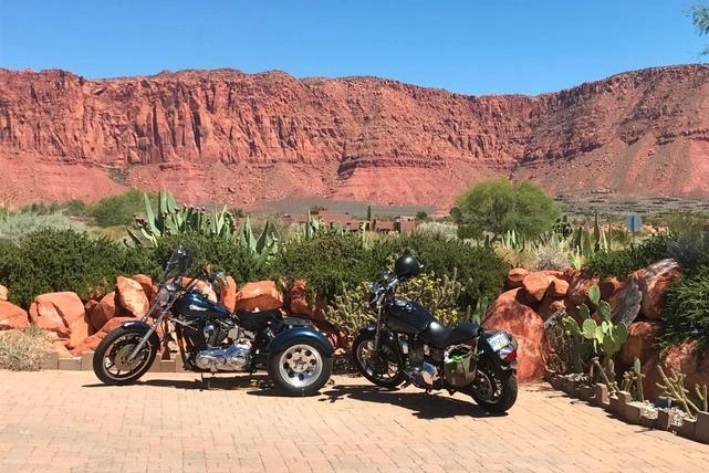 Our 2018 trip to Utah & the Bonneville Salt Flats alt