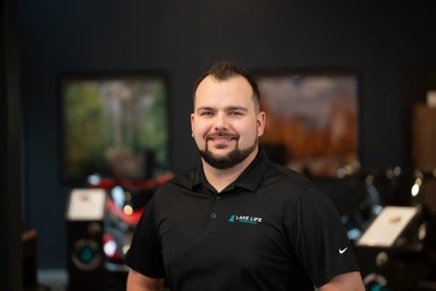 Kolten Courtney alt