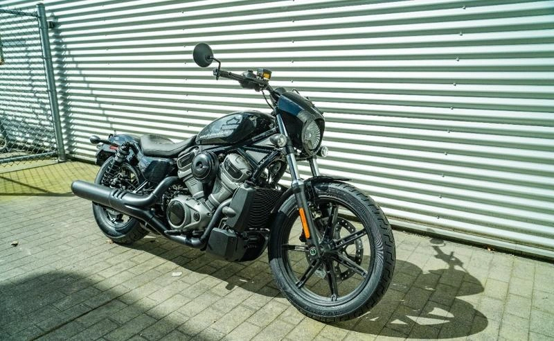 First Look - 2022 Harley-Davidson® Nightster alt