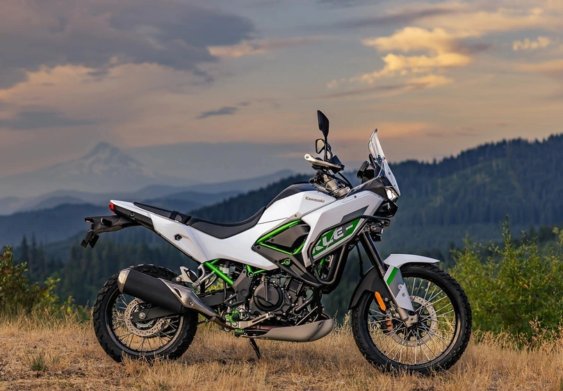 2026 Kawasaki KLE500 Lineup alt