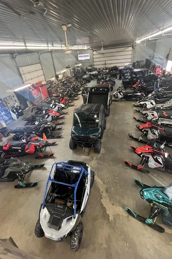 Photo Edfield Motors LTD alt