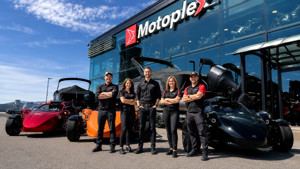 Inside Motoplex Mirabel: The People Behind Your Next Ride alt