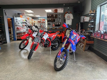 Photo Comox Rentals & Recreation alt