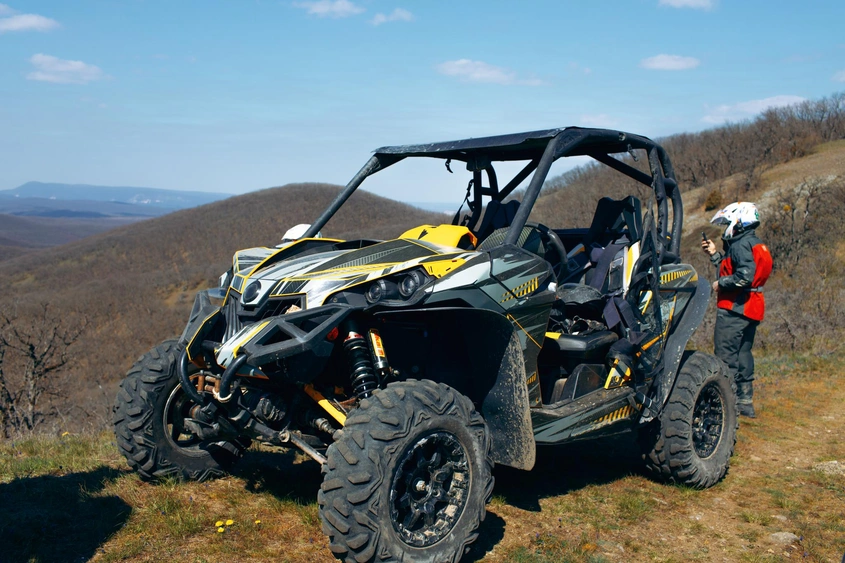 CFORCE vs UFORCE vs ZFORCE: Which CFMOTO Fits Manitoba Trails & Farm Work? alt
