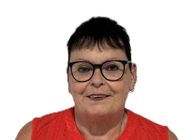 Gloria Sanderson alt