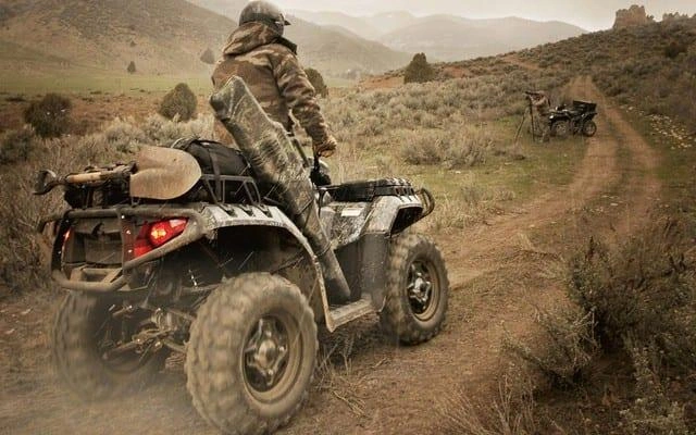 Best ATVs for Hunting in Manitoba: What to Look For alt