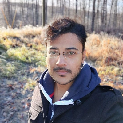 Viraj Lodhia alt