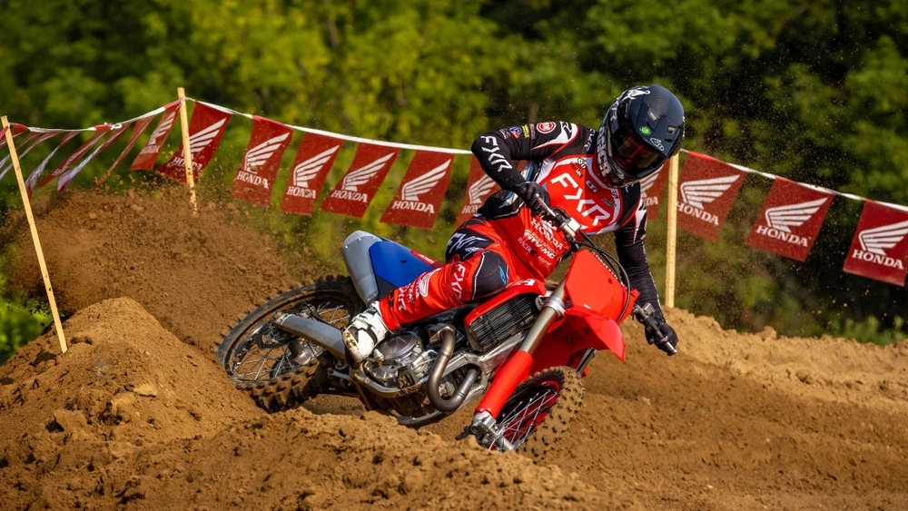 Honda CRF 2027 : prix et fiches techniques de la gamme motocross