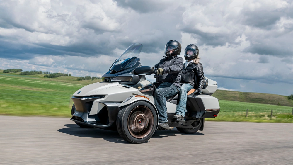 🏍️ Can‑Am 3‑Wheel Motorcycles: The New Era of Riding Freedom alt