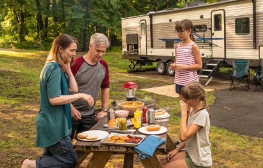 5 Reasons Why We Love RV Camping alt