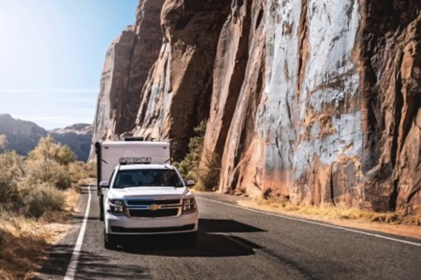 5 RV Driving Safety Tips to Avoid Accidents alt