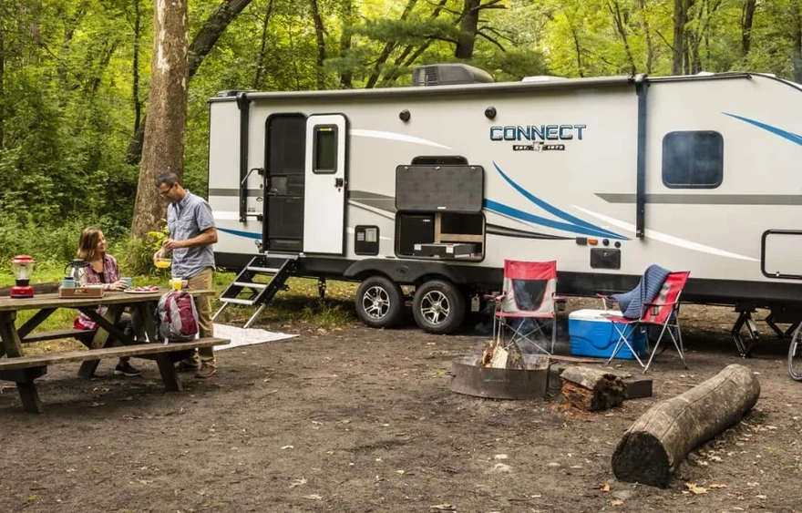 5 terrains de camping familial à découvrir pour vos vacances en VR au Québec alt
