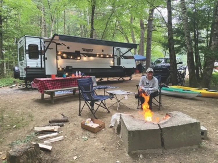 10 raisons pourquoi notre équipe adore le camping alt