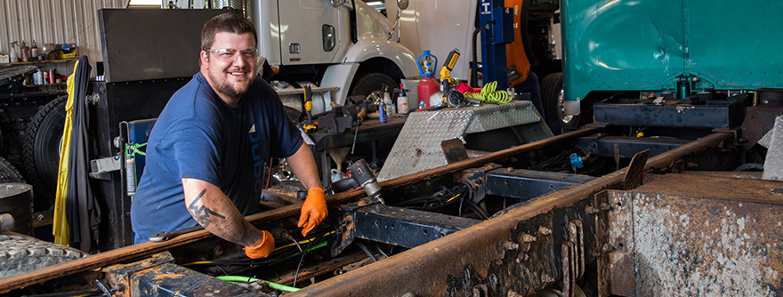 General mechanic working in the shop