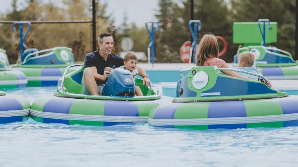 Vue de Moncton et ses attractions familiales